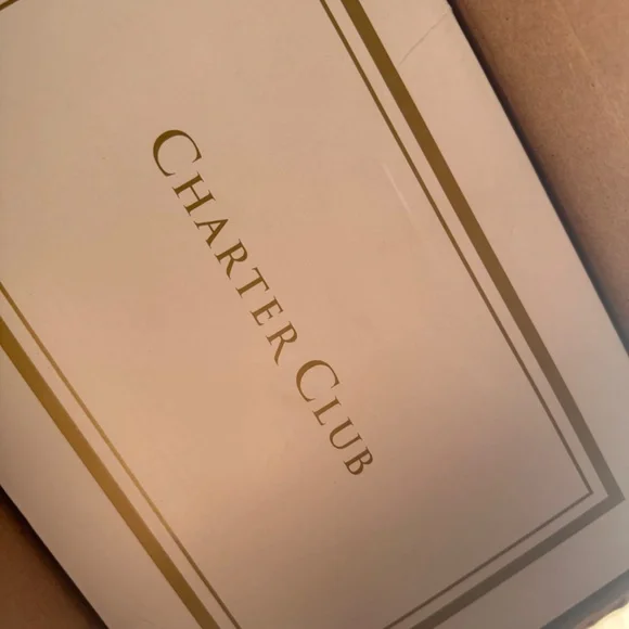 Shoes - Picture 4 of 4